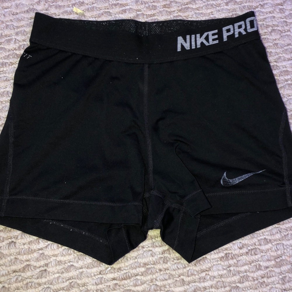 Women’s nike pro spandex size- small
